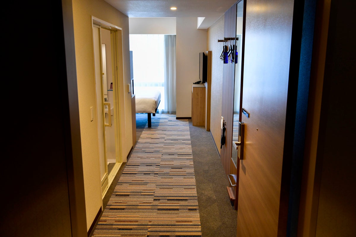 ユニバーサルダブル4