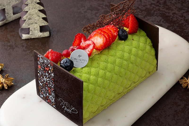 シャインマスカットとバニラのパフェ