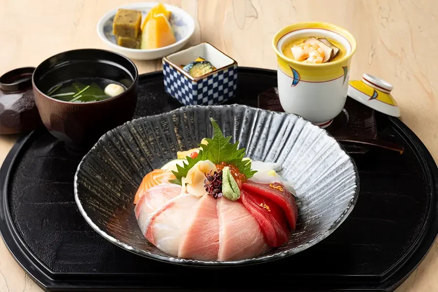 ［平日限定］本鮪海鮮丼