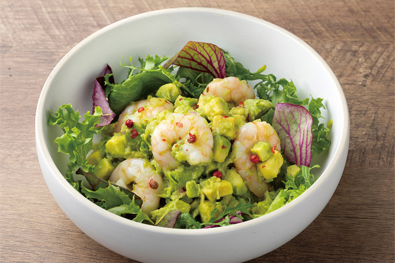 海老とアボカドオリーブのサラダ