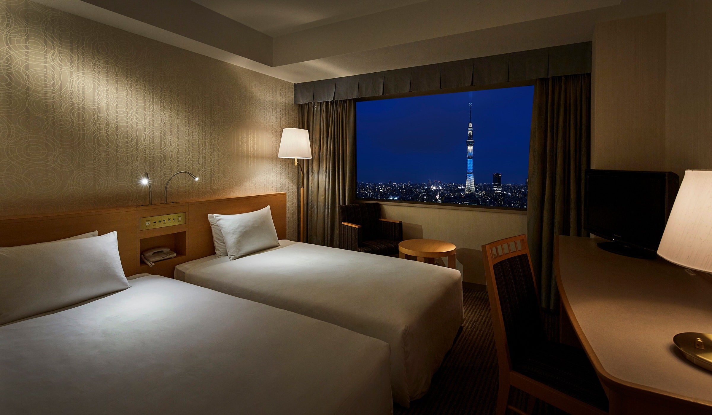 カジュアルツイン