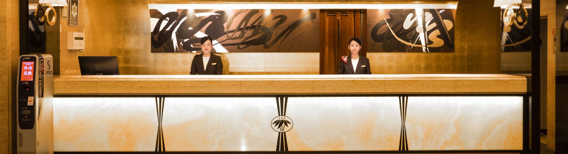 フロントカウンター部 TO.U.BU