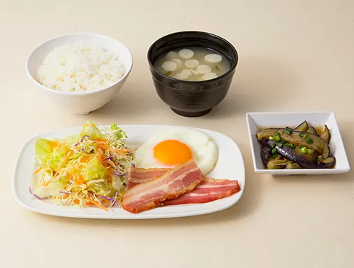 朝食
