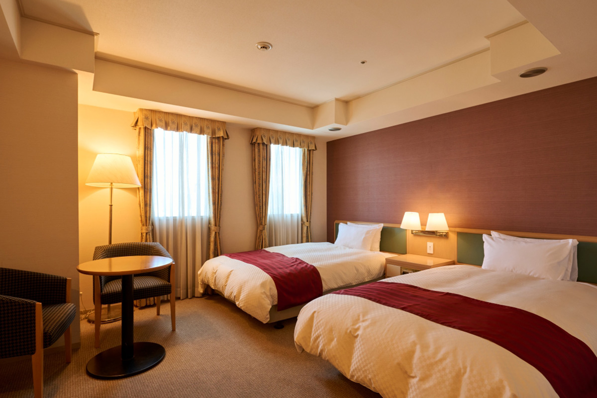 DELUXE TWIN ROOM