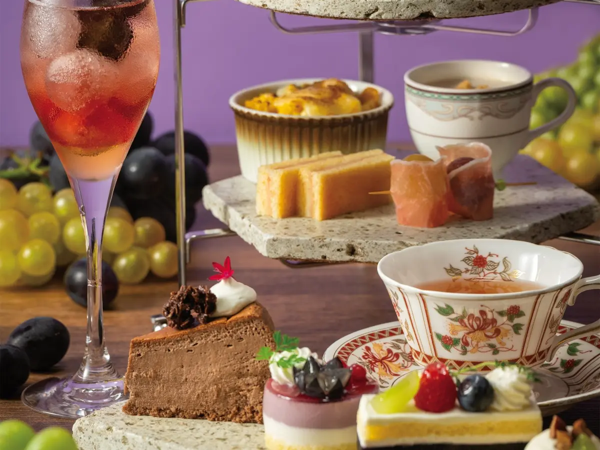 Autumn Noble AFTERNOON TEA
