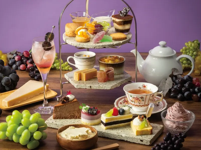 Autumn Noble AFTERNOON TEA