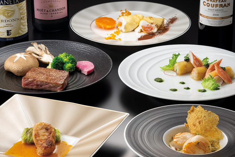 鉄板に咲く海の恵み