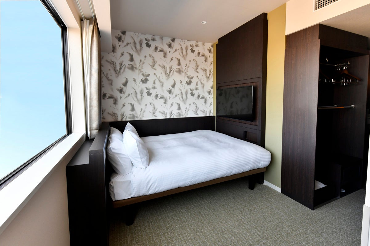 ユニバーサルダブル2